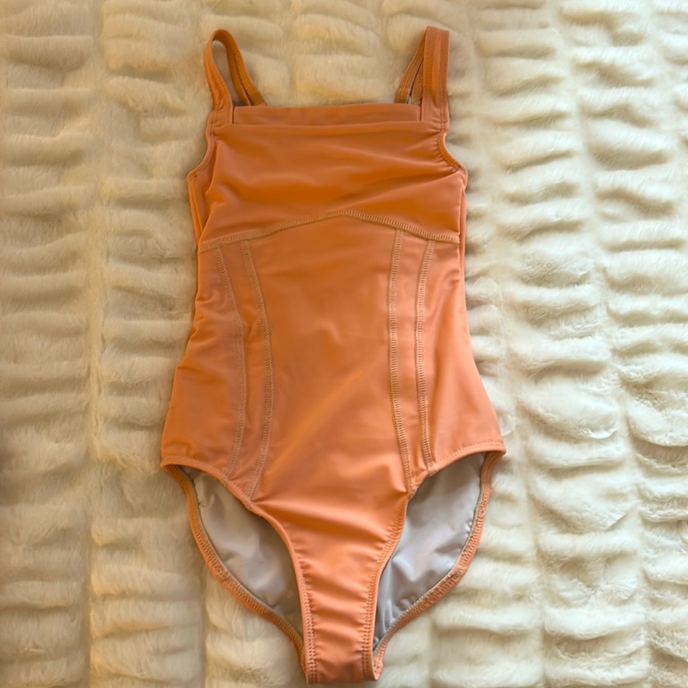 ✨Claudia Dean (Collections by Claudia) Stunning Peach Leotard!!🧡